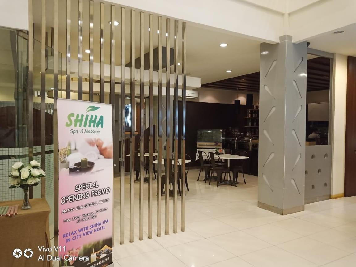 Ayla City Hotel Sorong Esterno foto