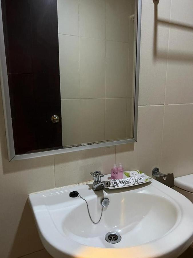 Ayla City Hotel Sorong Esterno foto